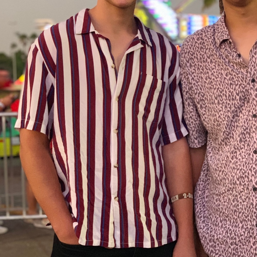 Short sleeve trendy button up - urban outfitters